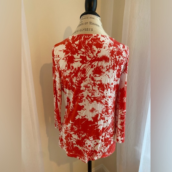 Red and white abstract print shirt - Picture 3 of 4